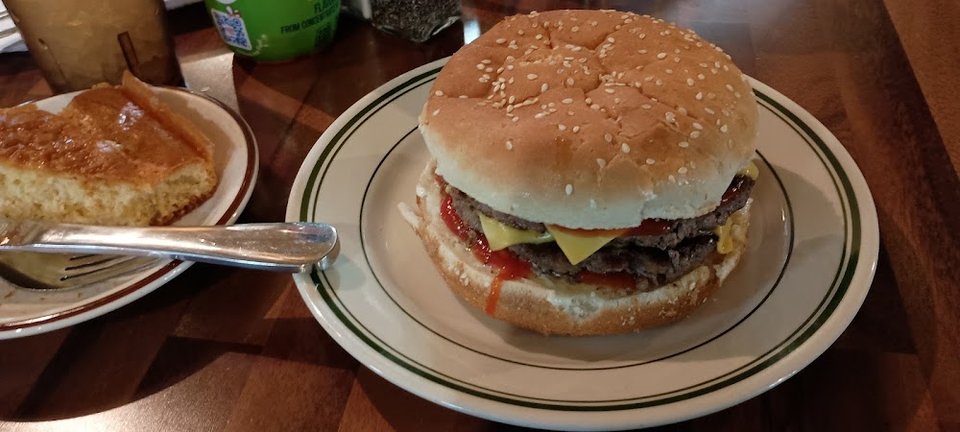 Double Cheeseburger